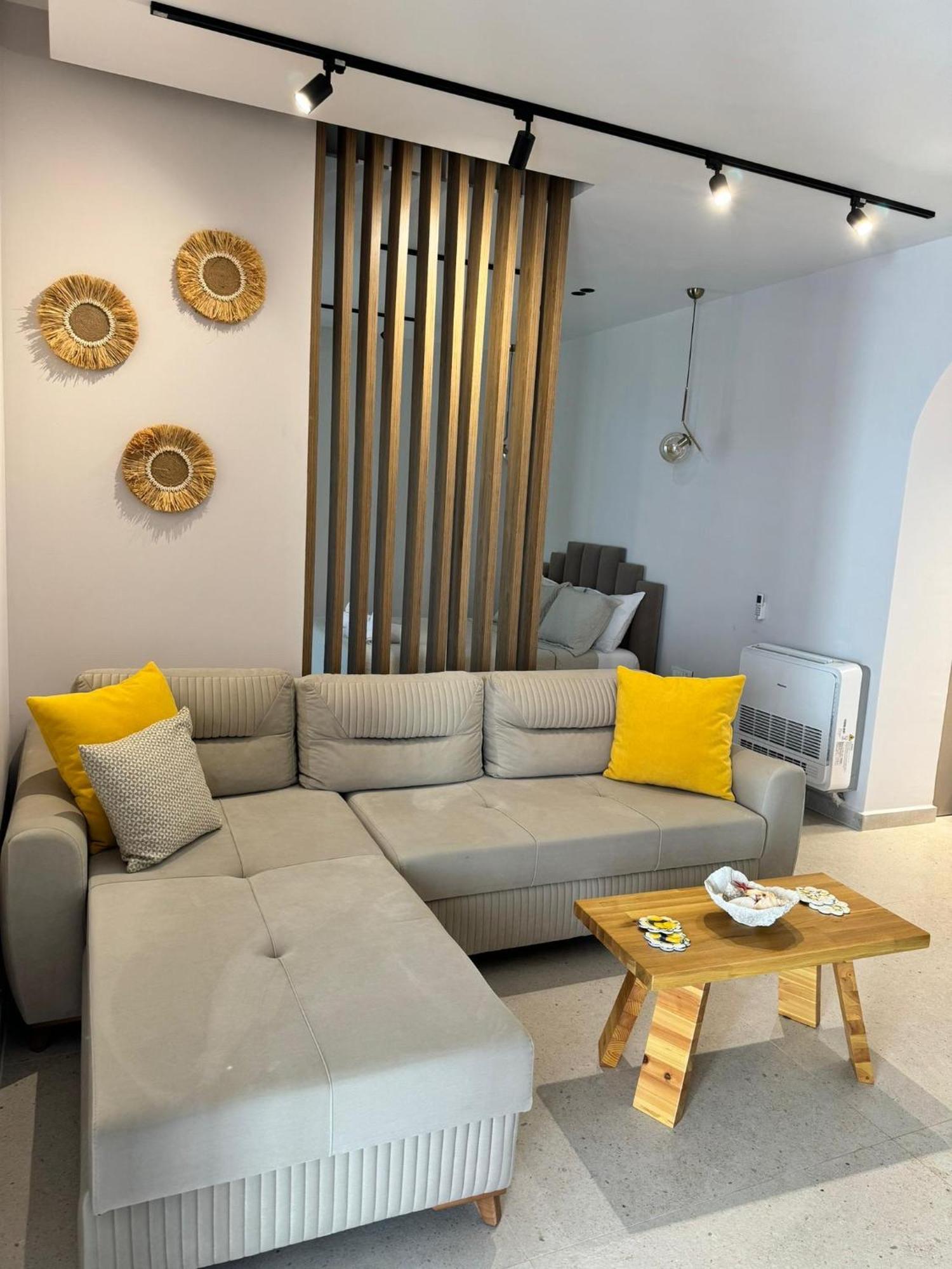 Seahana Apartment Himarë Extérieur photo
